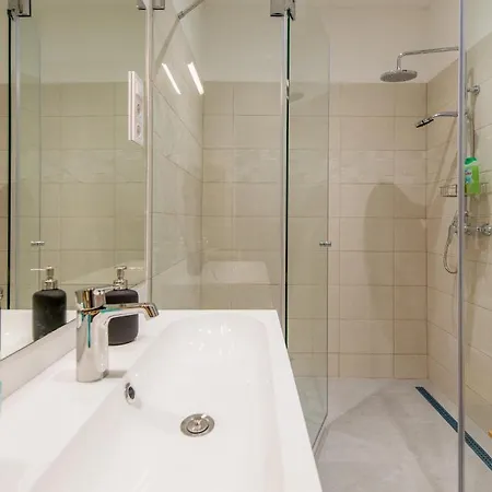 Apartamento George's With Two Bedrooms Budapest